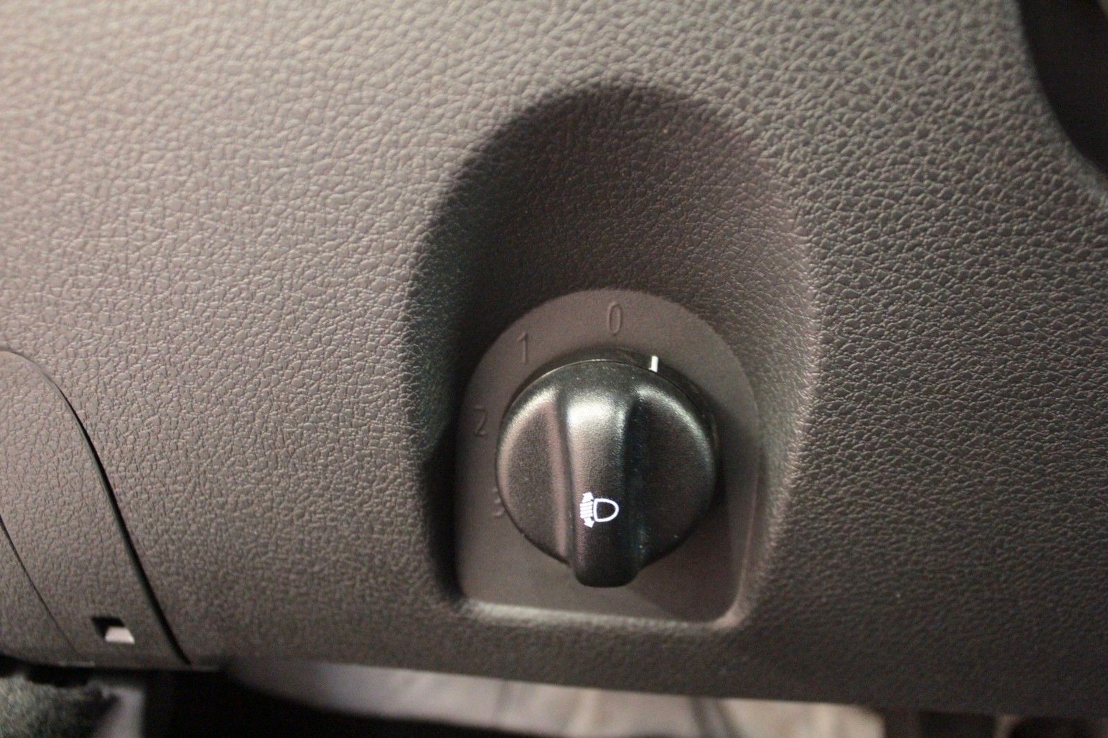 Fahrzeugabbildung Dacia Logan MCV TCe90 Stepway*Navi*Klima*