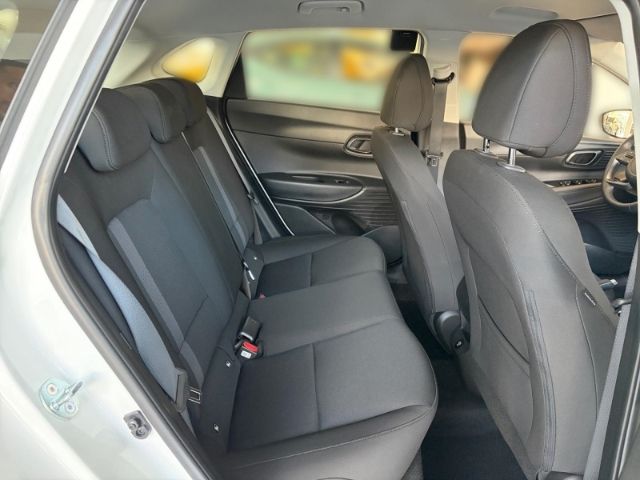 Fahrzeugabbildung Hyundai i20 Trend Navi Digitales Cockpit Apple CarPlay A