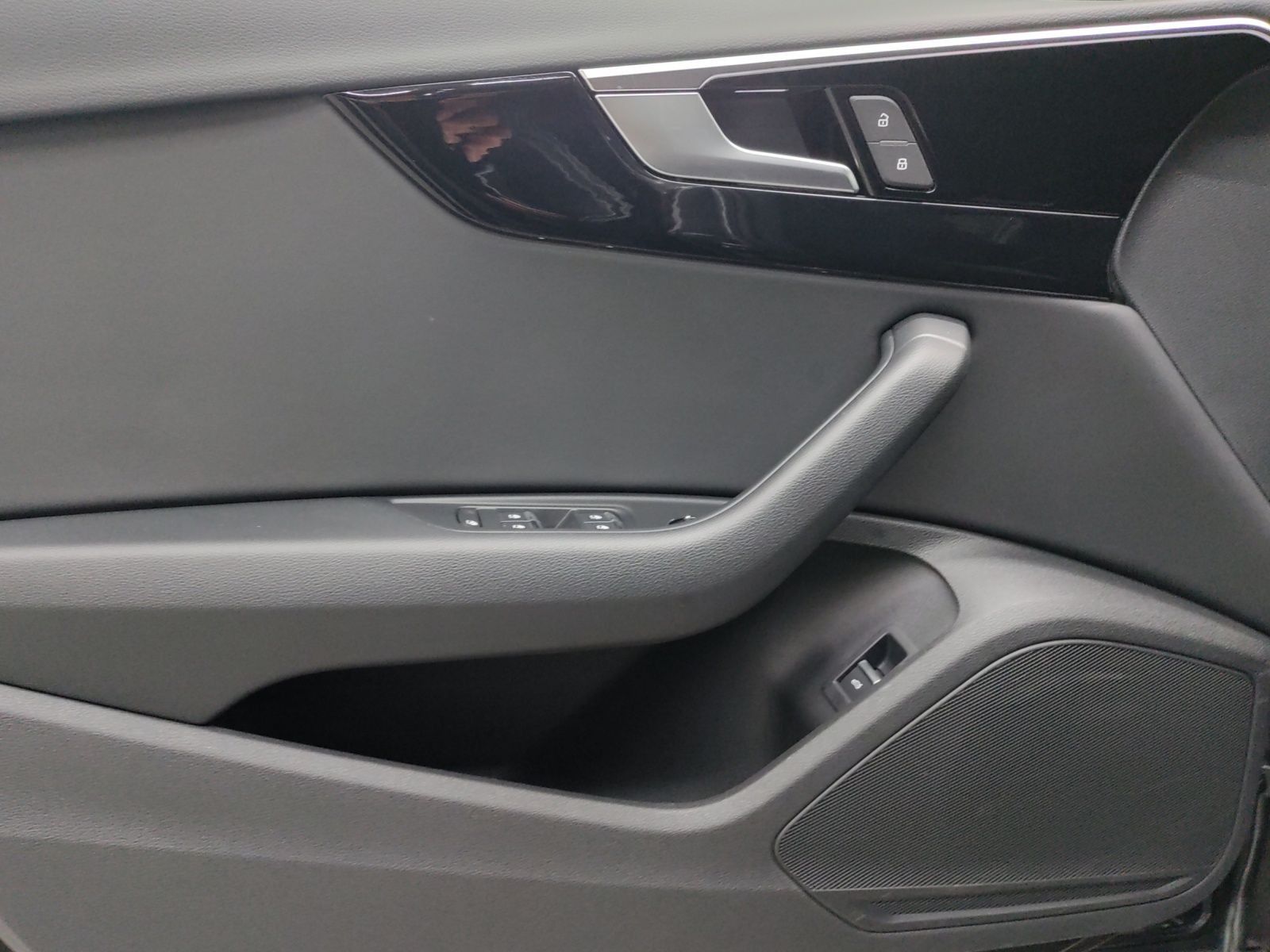 Audi A4 - Bild 8