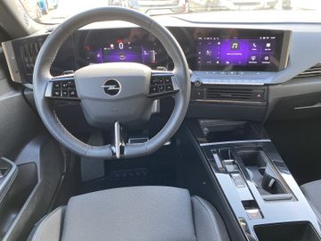 Bild 12 Opel Astra GS ST AT8/NAVI/SHZ+LHZ/PDC vo+hi+360Cam