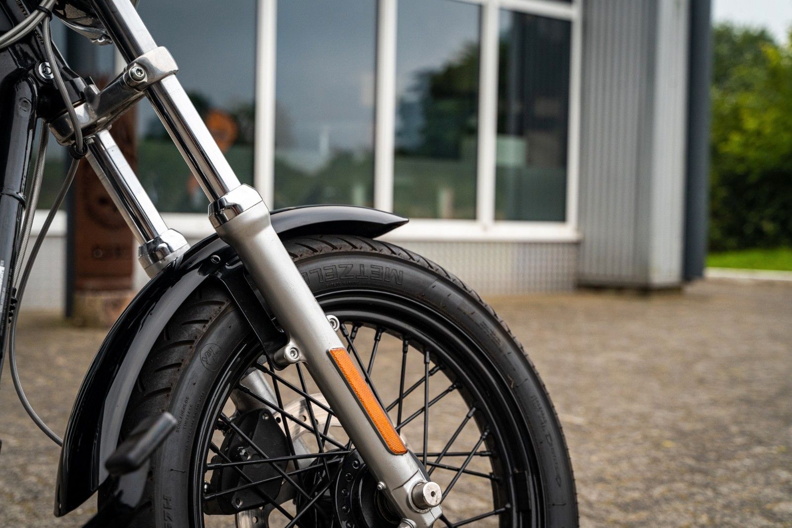Fahrzeugabbildung Harley-Davidson DYNA SUPER GLIDE CUSTOM  FXDCI - PENZL - APE