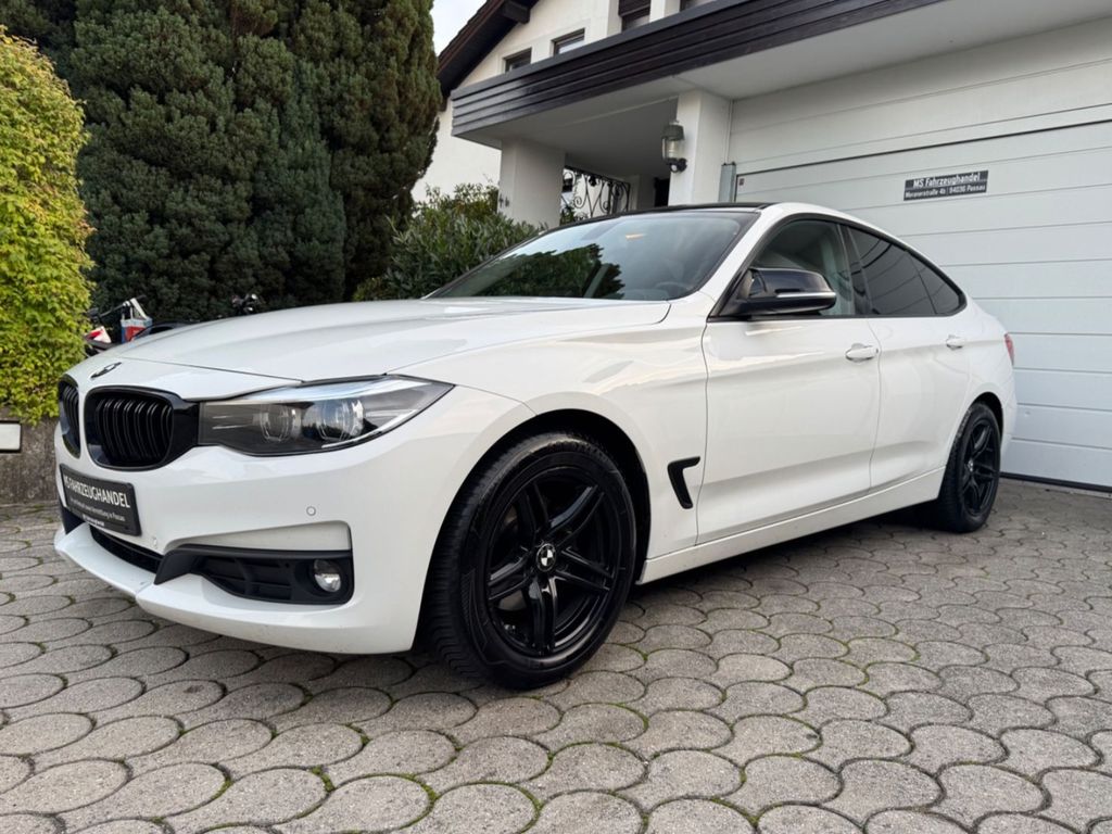 Image of BMW 320