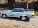 Mercedes-Benz SL 560 - silberne Mercedes-Benz SL 560