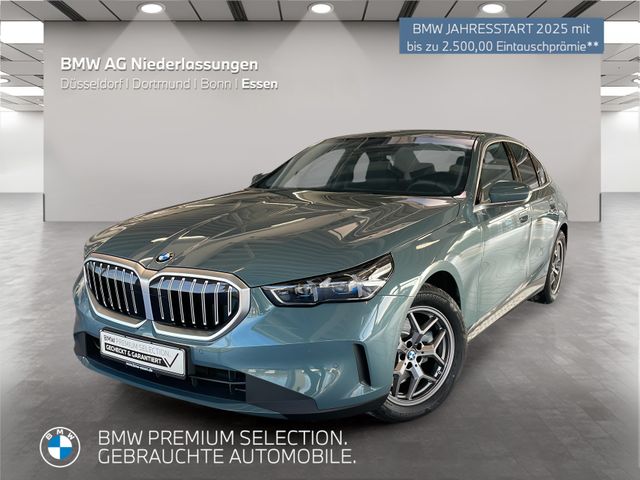 BMW 520d xDrive Limousine AHK Kamera Driv.Assist