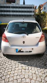 Toyota Yaris Executive 1,3-l-VVT-i Executive - Toyota Yaris Executive mit Benzin-Antrieb