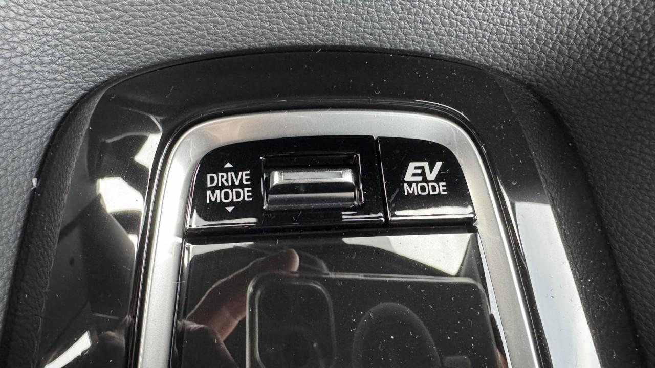 Suzuki Swace 1.8 Hybrid Comfort + NAV+SHZ+LHZ+RFS+ACC