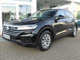Volkswagen Touareg 4Motion Navi-Pro LED AHK ACC Leder - VW Touareg Gebrauchtwagen in München