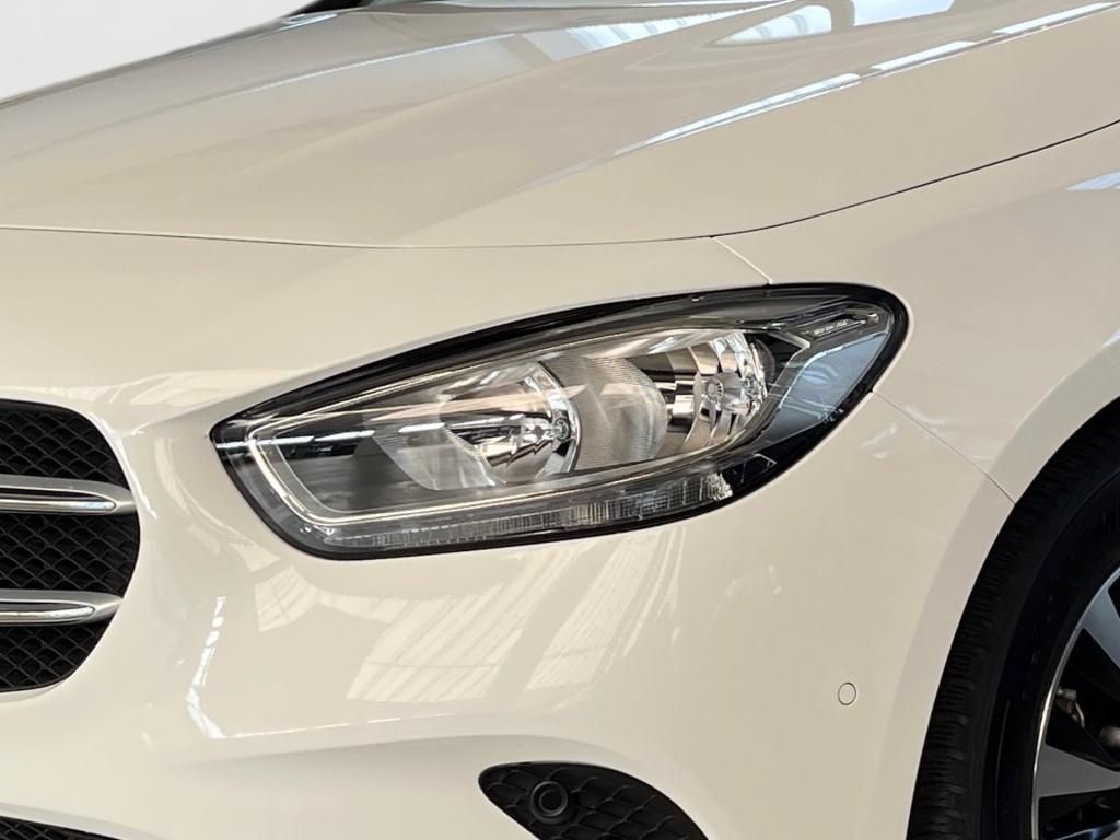 Fahrzeugabbildung Mercedes-Benz B 180 Style MBUX Kamera Totw. PTS DAB Sitzhzg.