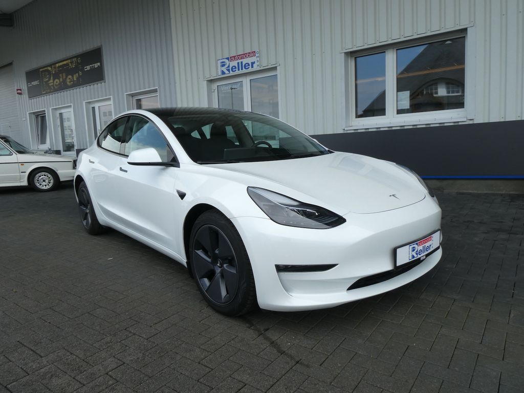 Image of Tesla Model 3
