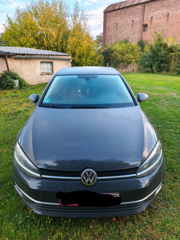 Image of Volkswagen Golf