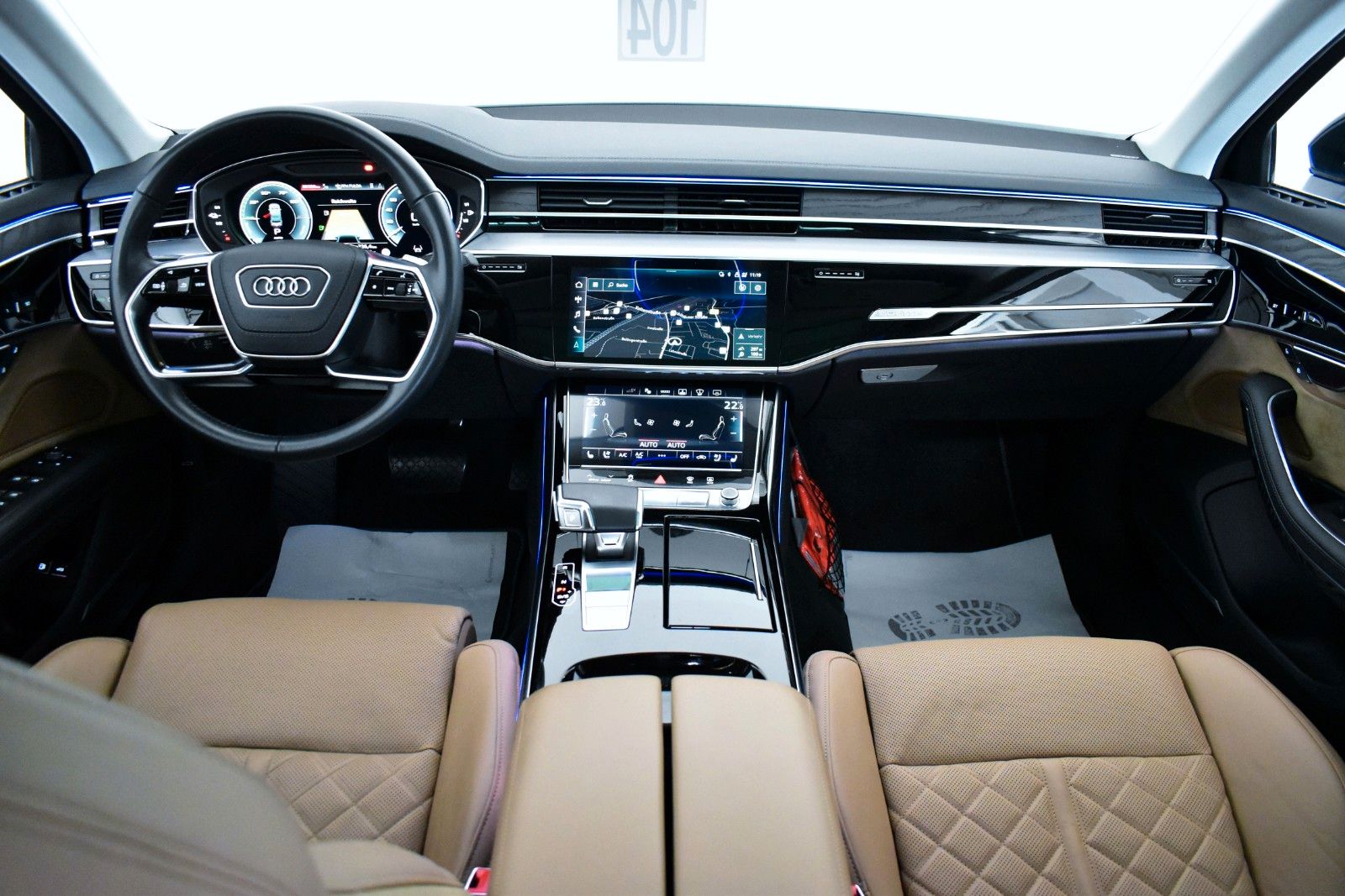 Fahrzeugabbildung Audi A8 60 TFSI e L qu. Panorama,Nachtsicht,SoftClose