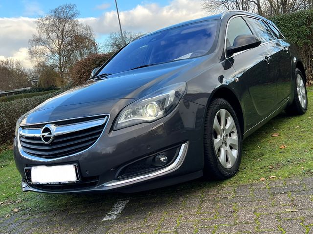 Opel Insignia Sports Tourer Innovation*Aut.*AHK*Xenon