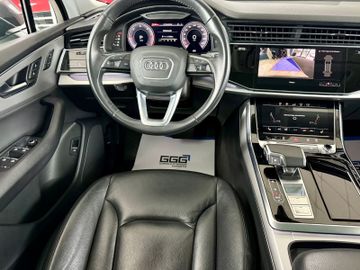 Audi Q7 - 7