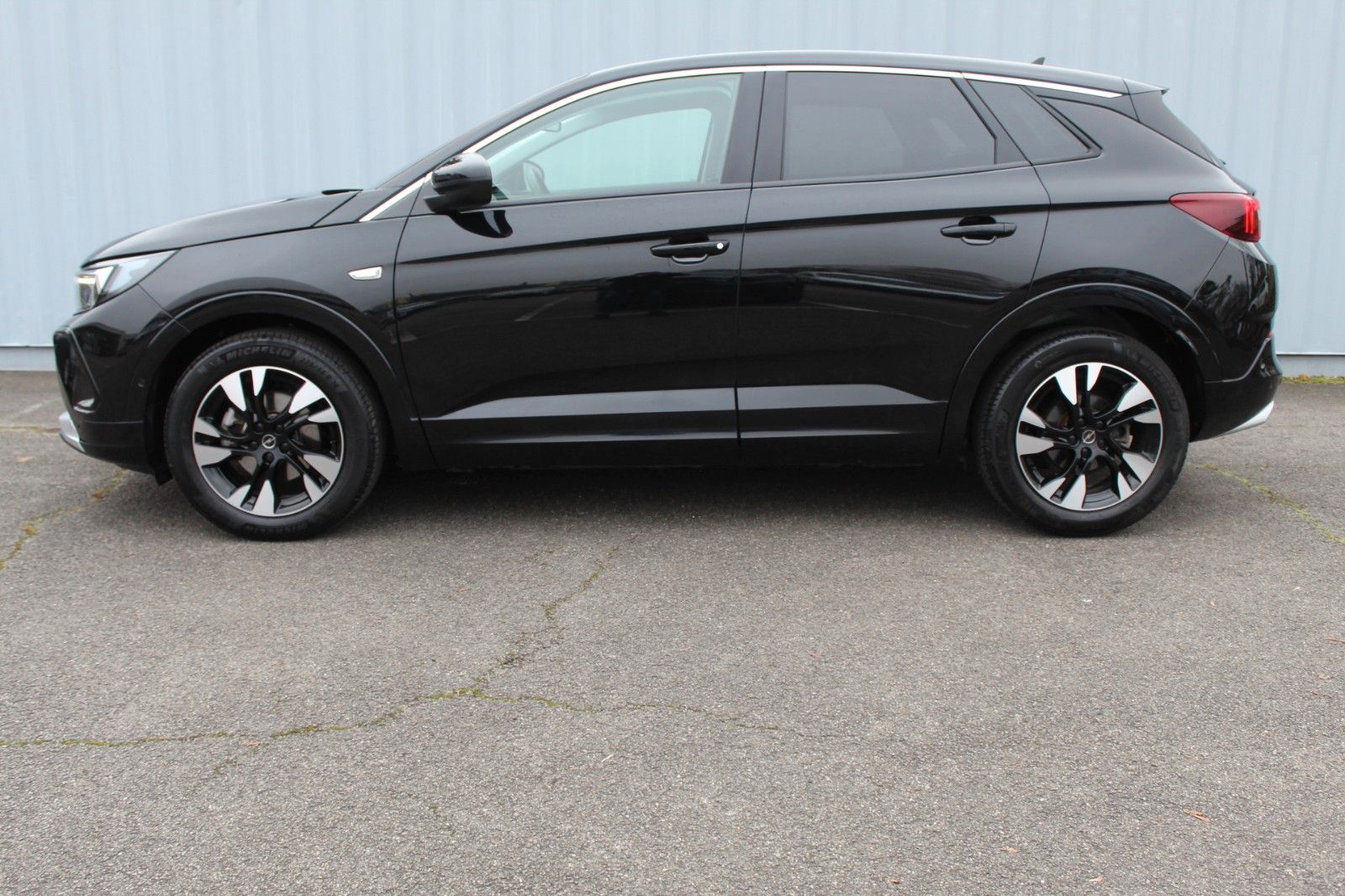 Fahrzeugabbildung Opel Grandland Elegance Navi*AHK*Intellilux