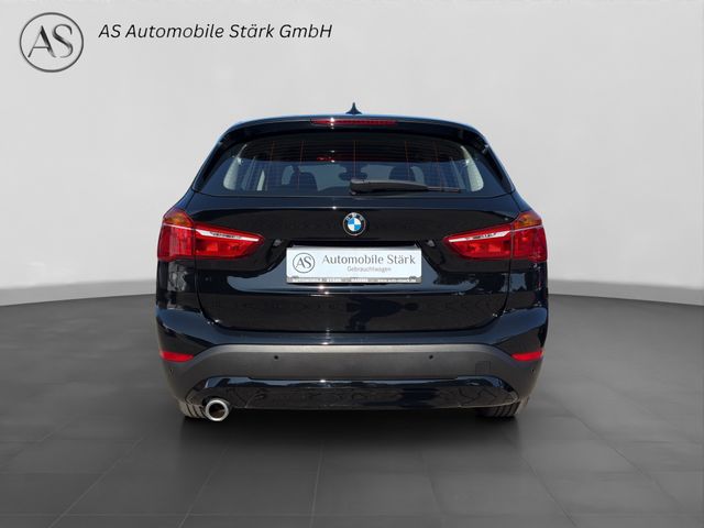 Fahrzeugabbildung BMW X1 sDrive 18i Automatik+Navi+DAB+AHK+PDC