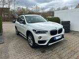 BMW X1 F48 xdrive Allrad Anhängerkupplung LED - BMW X1 F48 mit Benzin-Antrieb