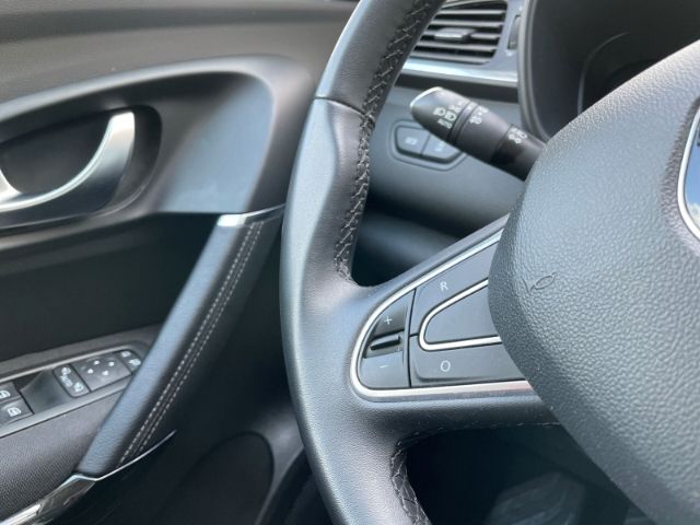 Fahrzeugabbildung Renault Kadjar 1.3 TCe 140 Zen, Navi, Tempomat, Sitzheiz