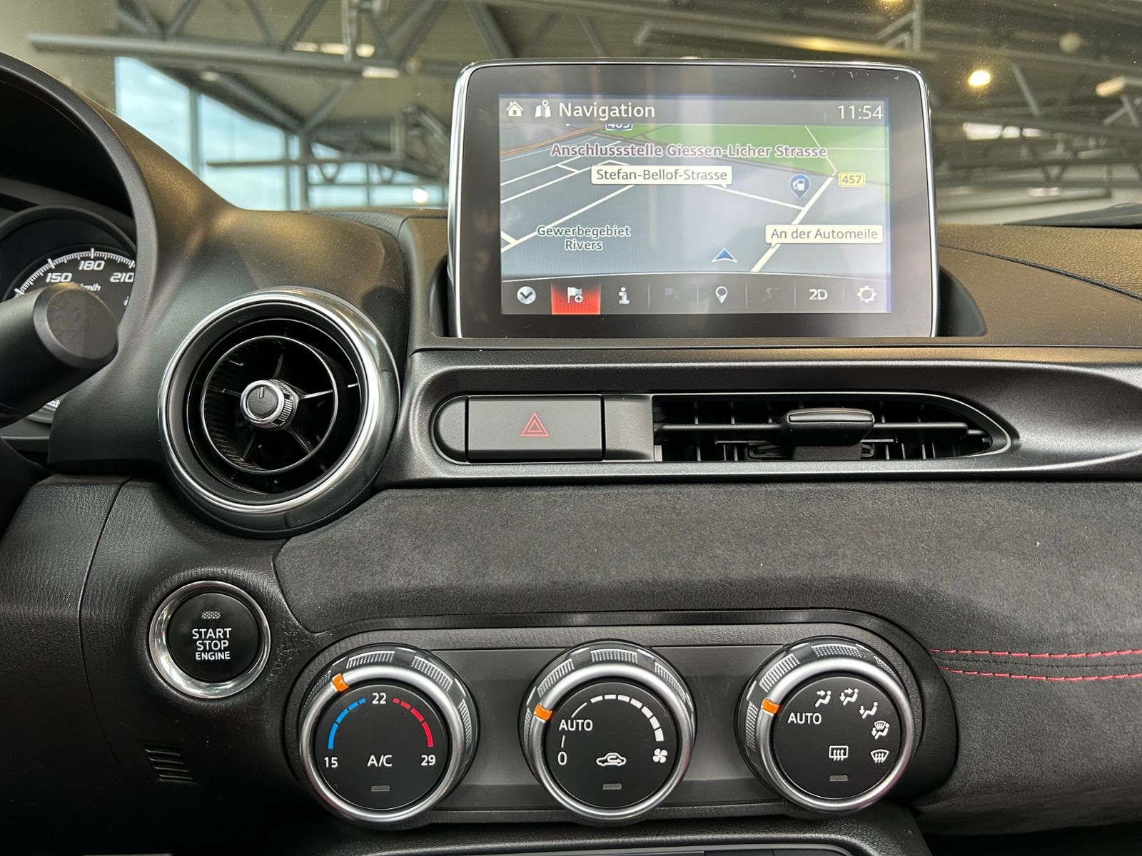 Fahrzeugabbildung Abarth 124 Spider GT  LED LEDER