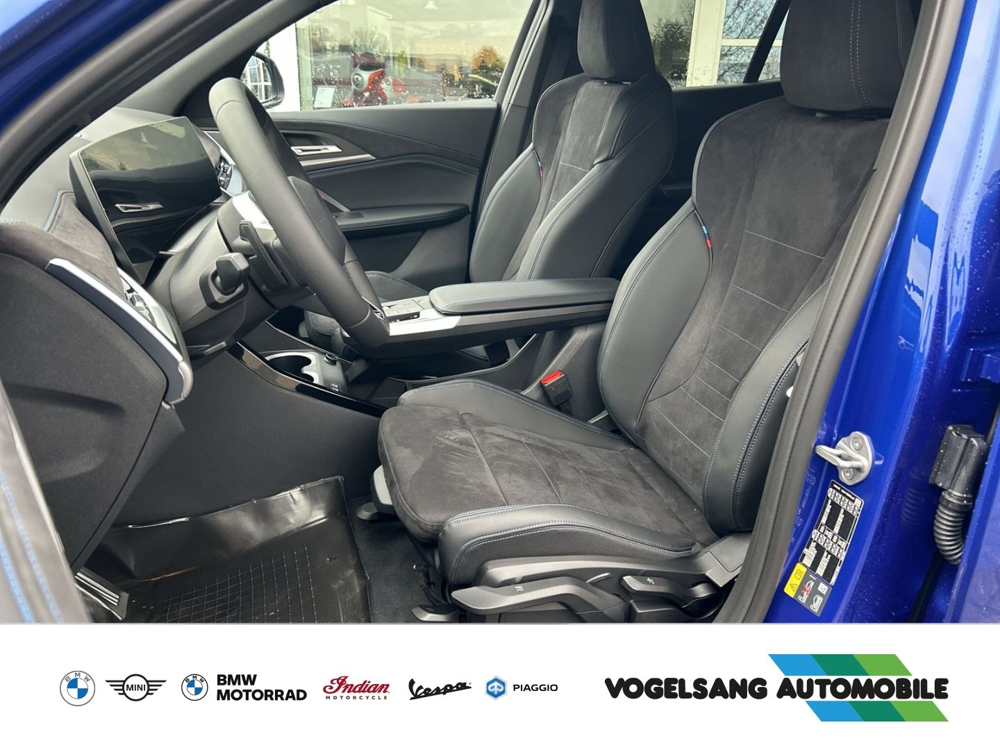 Fahrzeugabbildung BMW iX2 20 eDrive M Sport eDrive20 Park-Assistent Sp