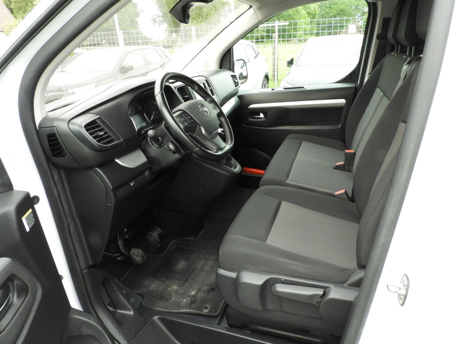 Opel Vivaro Kasten Edition L imagem 3