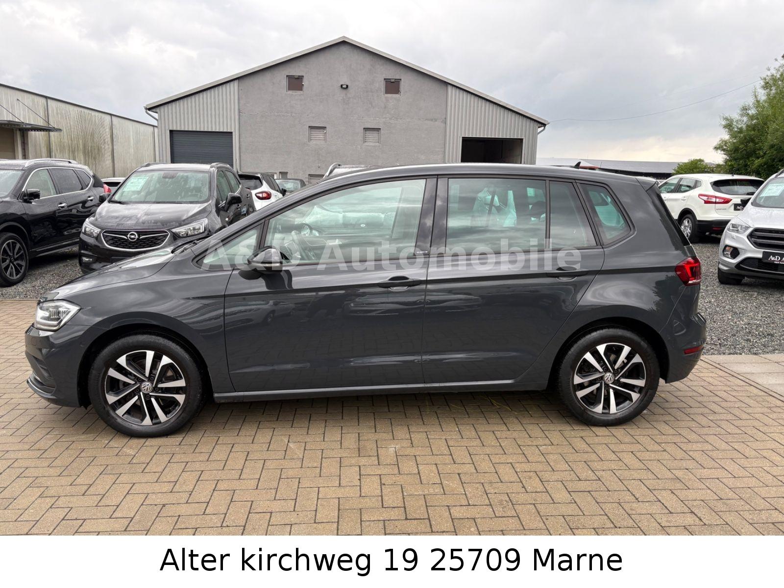 Volkswagen Sportsvan IQ.DRIVE.BT.PA.SH.PDC.TW.SPH..TÜV NEU