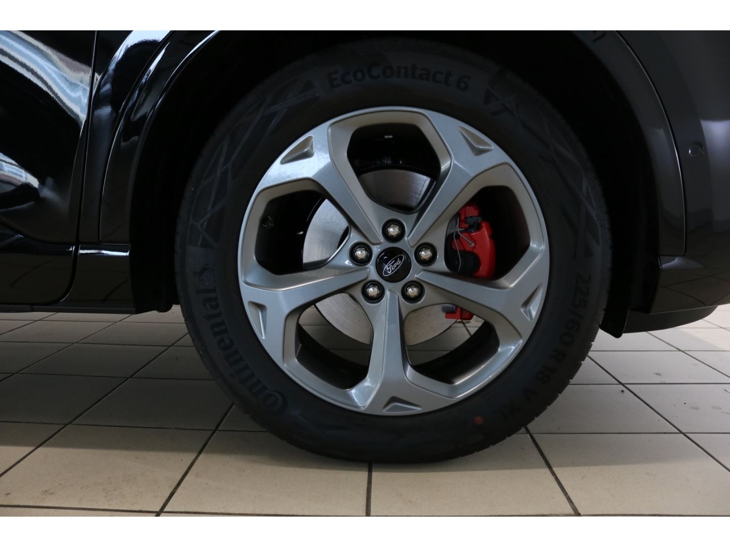 Fahrzeugabbildung Ford Kuga ST-Line X HEV 2.5 AWD NEUES MODELL