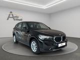 BMW X1 sDrive18i 2.HD NAV KLIMA PARK PDC SHZ TEMP BT - BMW X1: Sdrive 18i