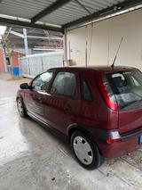 Opel Corsa - Opel Corsa aus 2003 mit Diesel-Antrieb