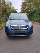 Peugeot Partner Tepee / 1. Hand/ Benziner/... - Peugeot Partner Tepee mit Benzin-Antrieb