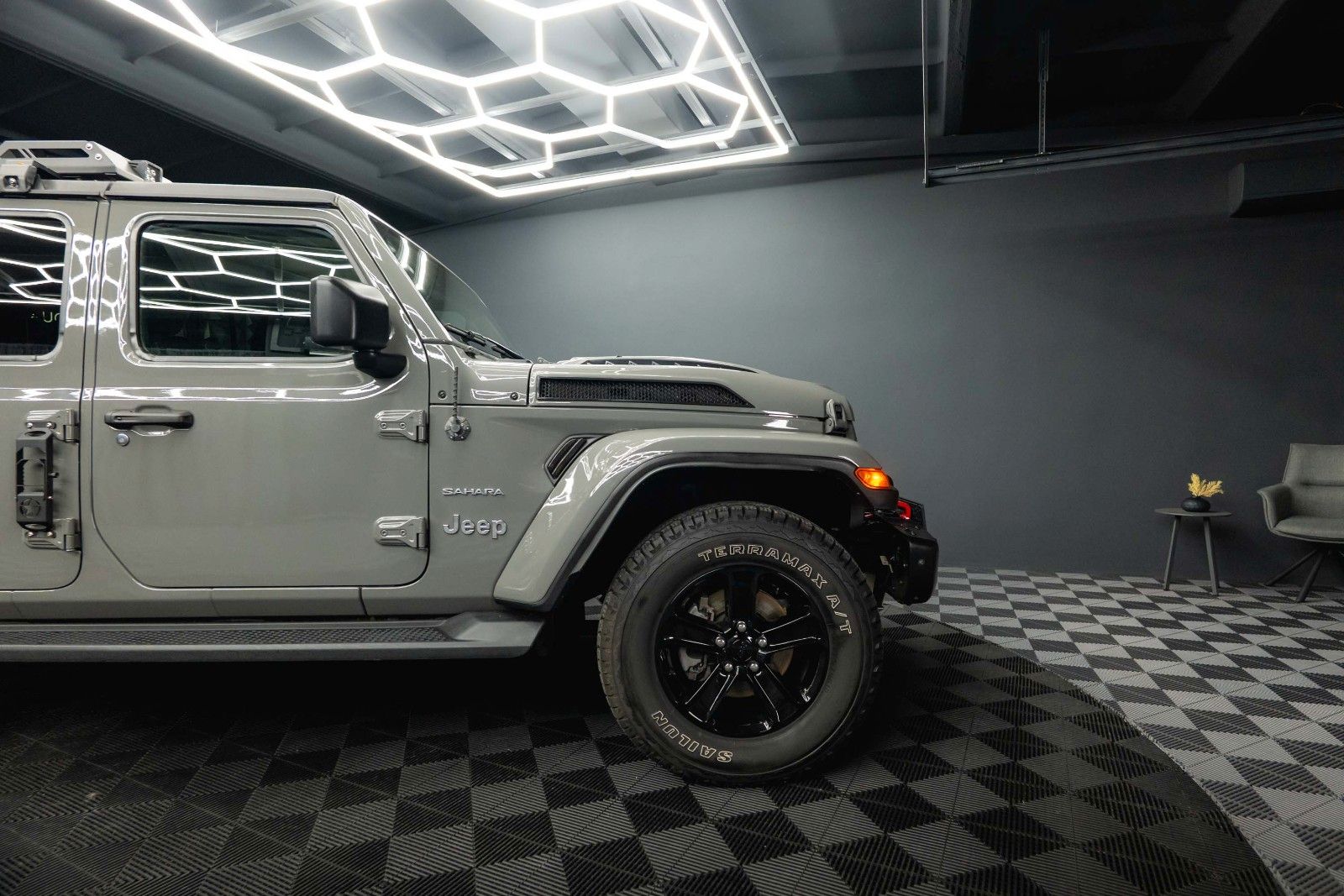 Fahrzeugabbildung Jeep Wrangler 2.0 T UNLIMITED SAHARA OFFROAD 4x4 LED