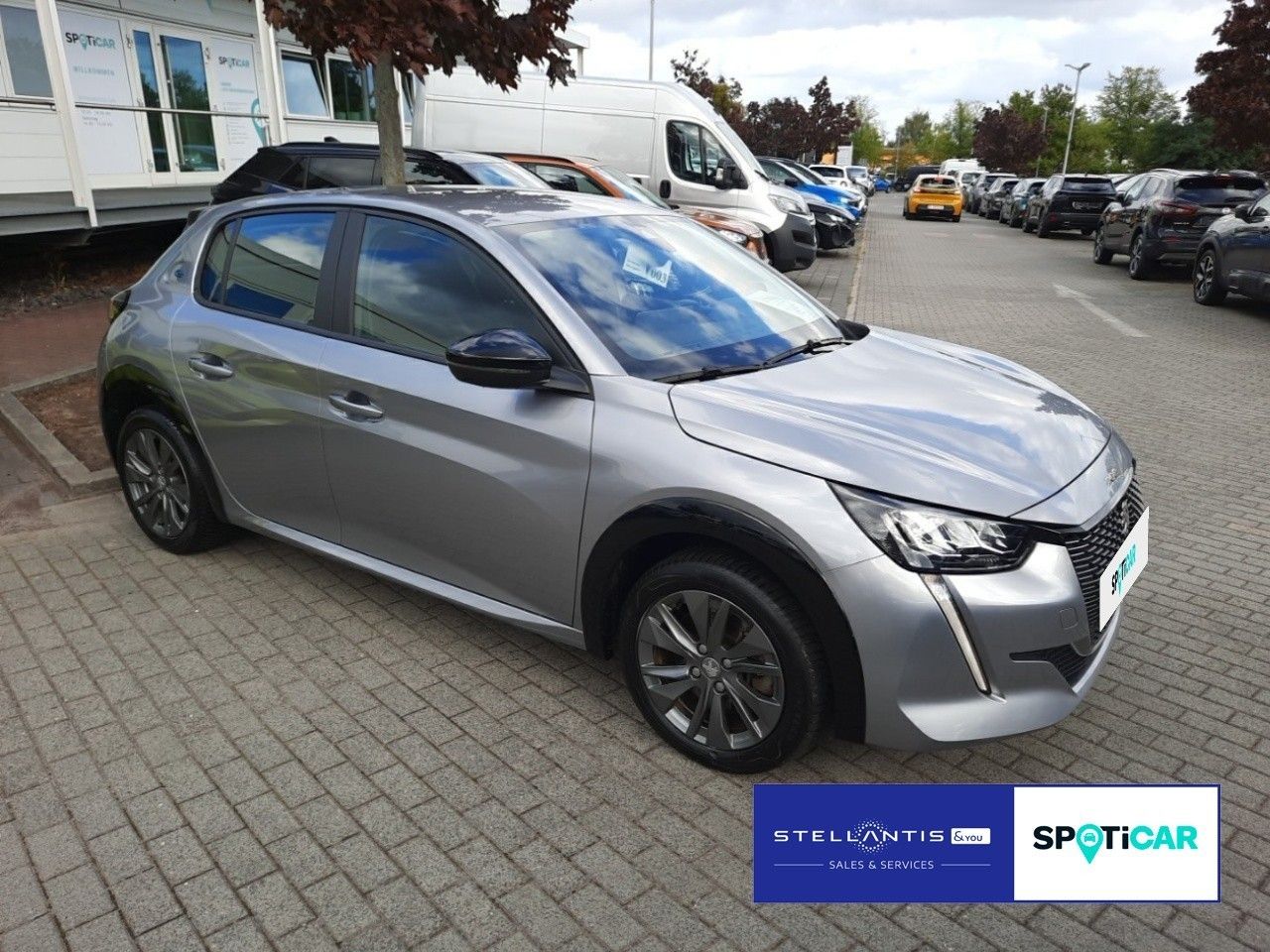 Peugeot 208 Active Pack Elektro 136 imagem 3