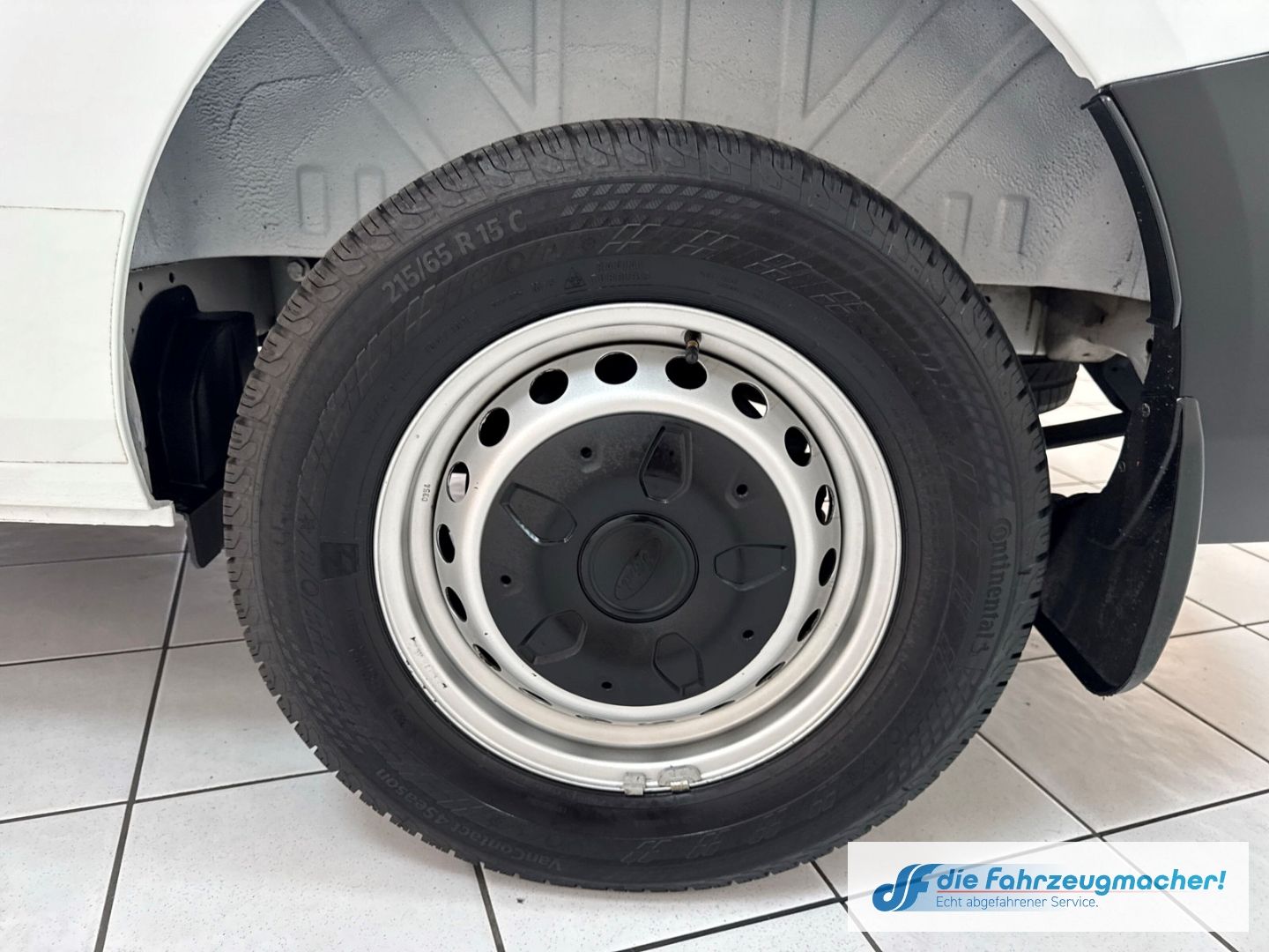 Fahrzeugabbildung Ford Transit Custom Kasten Werkstatt 280 L1 2.0 TDCi