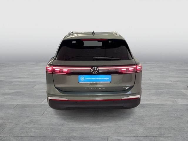 Tiguan ELEGANCE 1.5 eTSI IQ LIGHT NAVI APP CON A