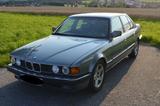 BMW e32 730i - BMW 730: E32 730i