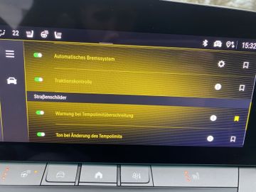 Bild 19 Opel Astra GSe ST AT8/NAVI/SHZ+LHZ/PDC VO+HI+360CAM