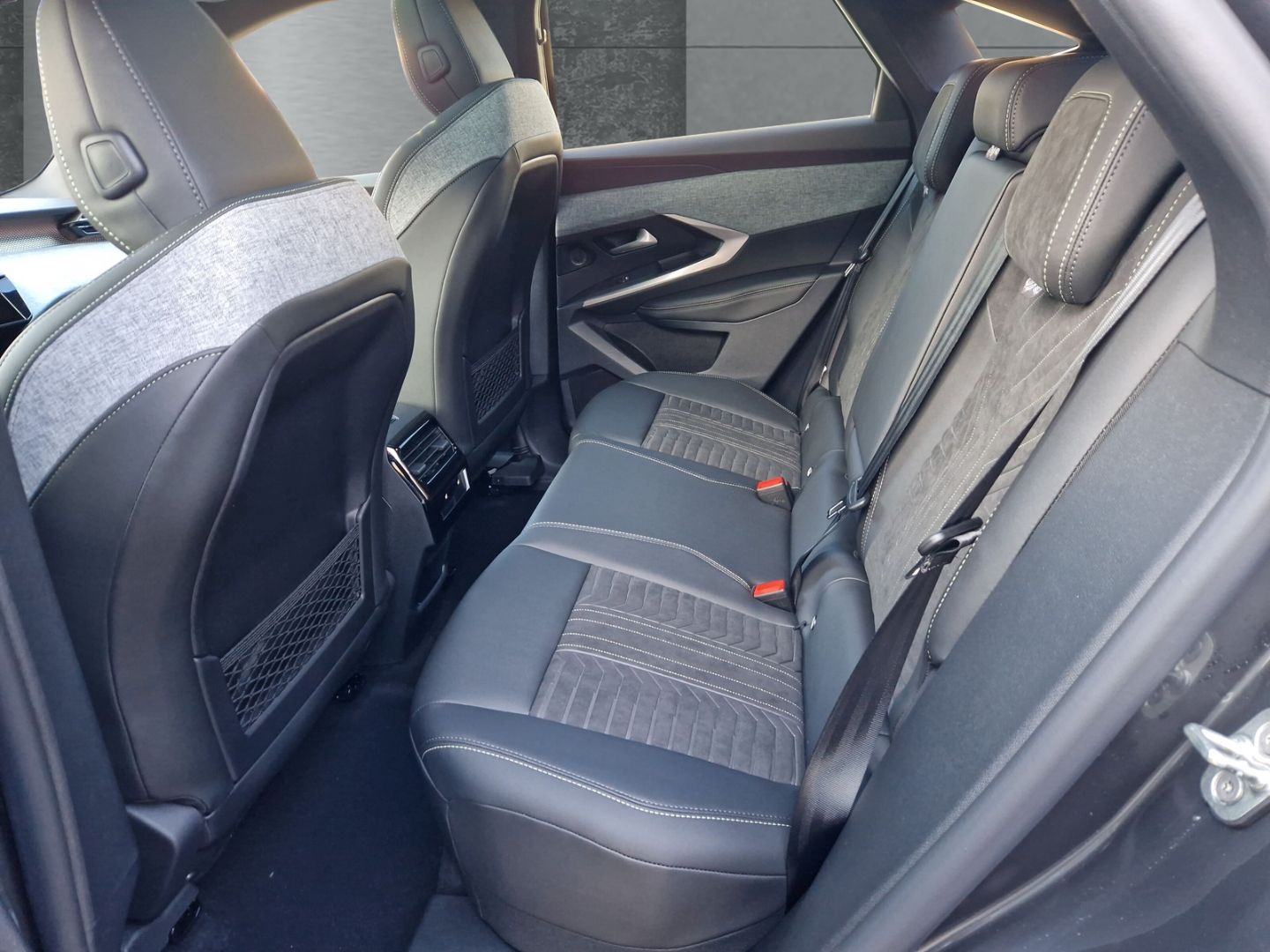 Peugeot 3008 - Bild 9