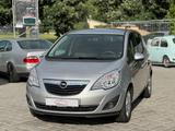 Opel Meriva B Design Edition / 28500 KM / - Opel Meriva in Freiburg