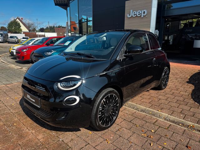 Fiat Neuer 500E 500 la Prima Navi Kamera