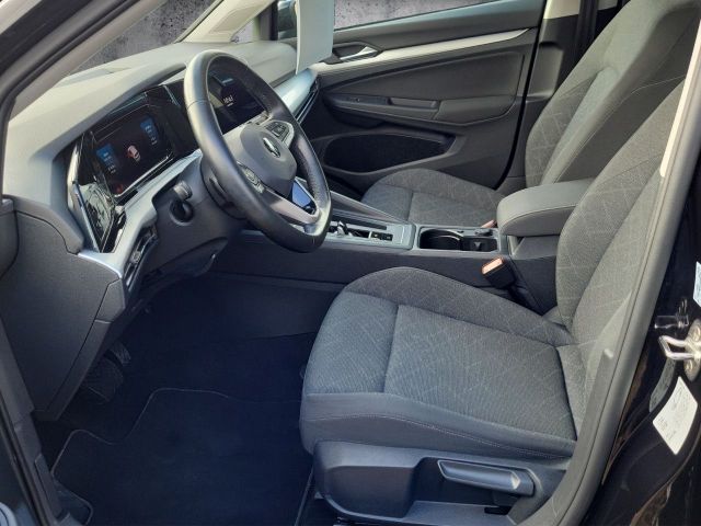 Golf VIII 1.5 l eTSI Life Aut. Navi Pro SHZ