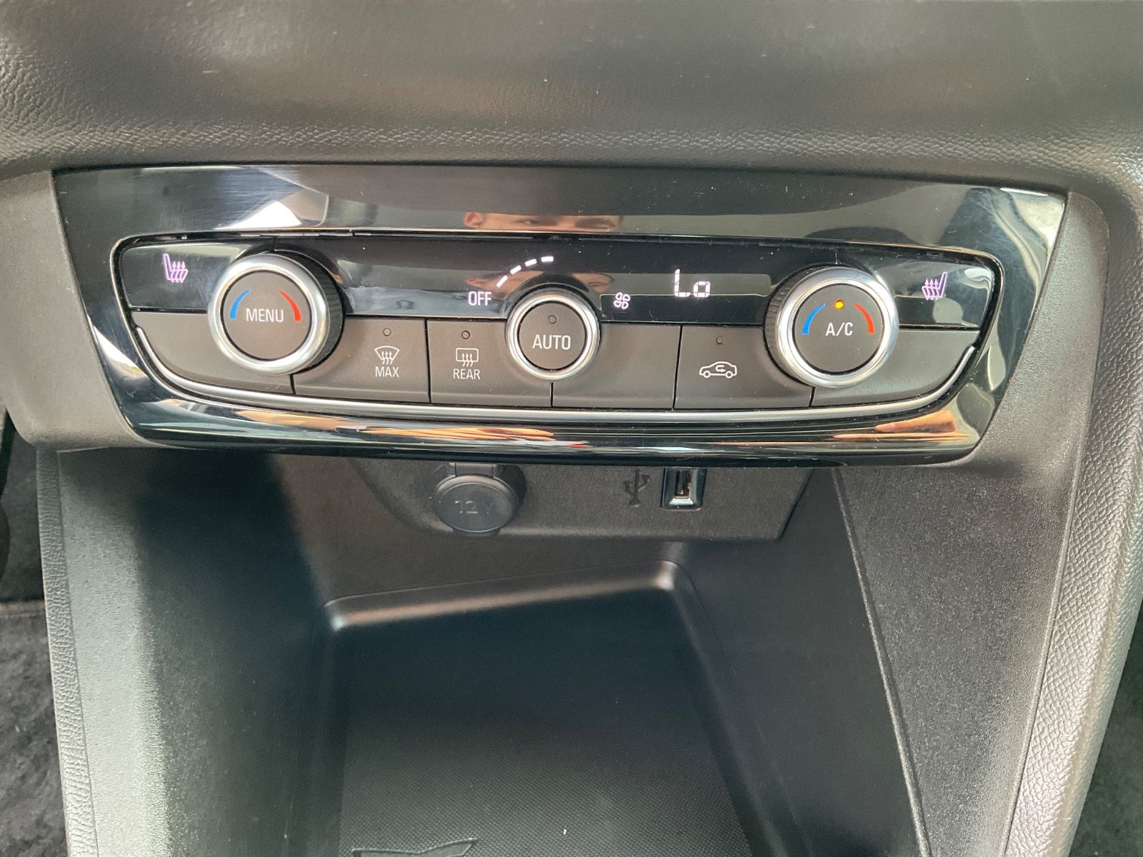 Fahrzeugabbildung Opel Corsa 100KW Edition,Carplay,Sitzheizung,Alufelge
