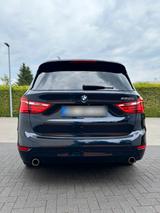 BMW Bmw 220d 7sitzer - BMW 220 in Essen