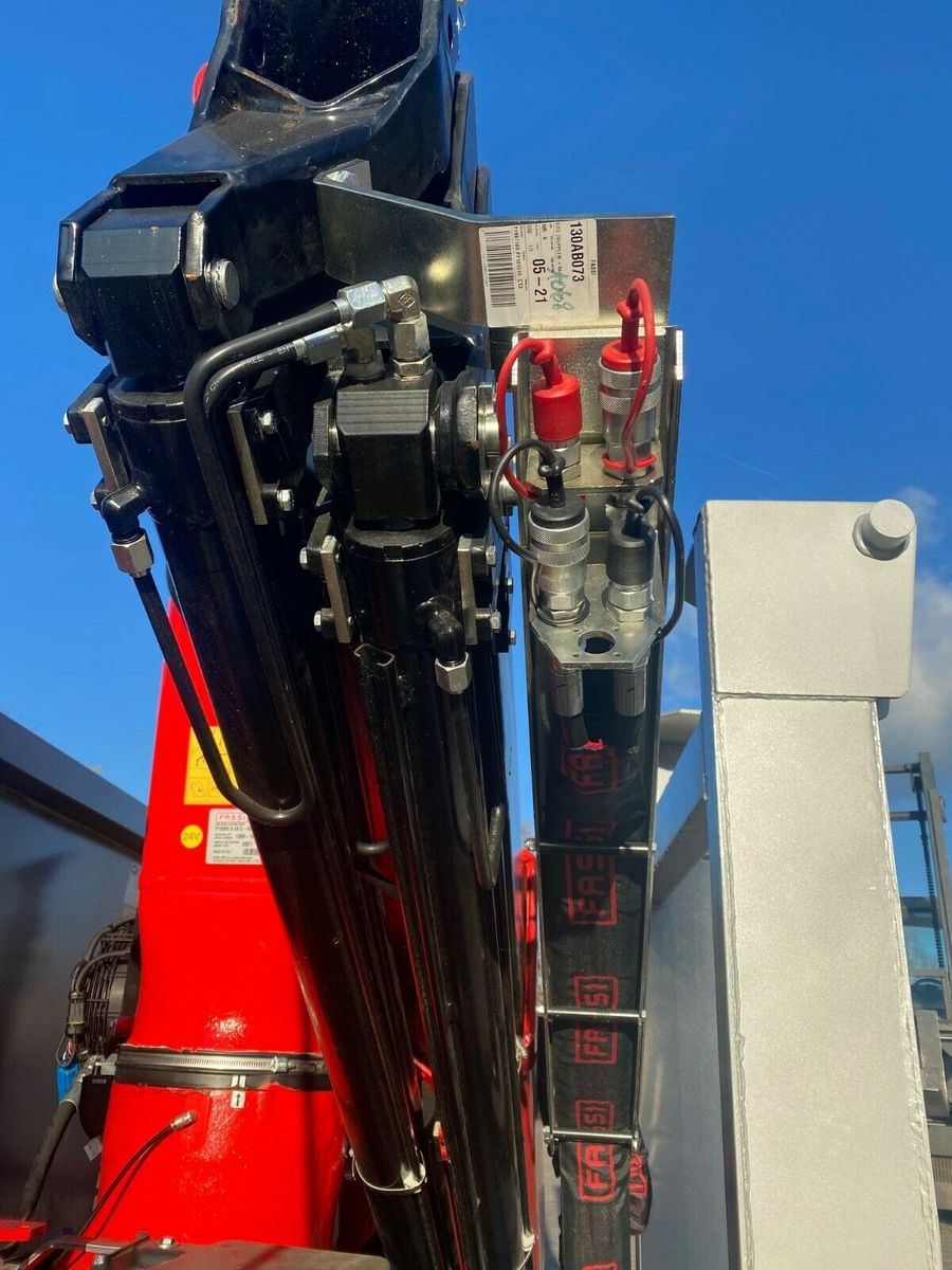 Fahrzeugabbildung Andere Abrollcontainer Container 6,5 m Kran  Fassi F135
