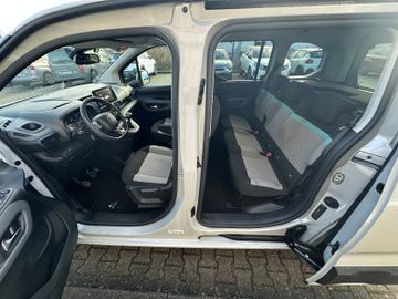 Citroën Berlingo M PT110 Feel | Navi - SH - RCam - TW