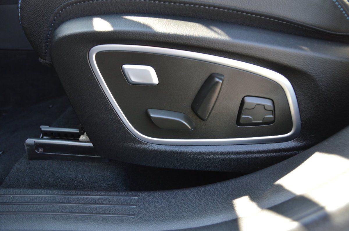 Fahrzeugabbildung Renault Espace VI   Esprit Alpine E-Tech Hybrid Panorama
