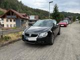 Volkswagen Eos 2.0 FSI Standard guter Zustand - Volkswagen Eos Standard mit Benzin-Antrieb