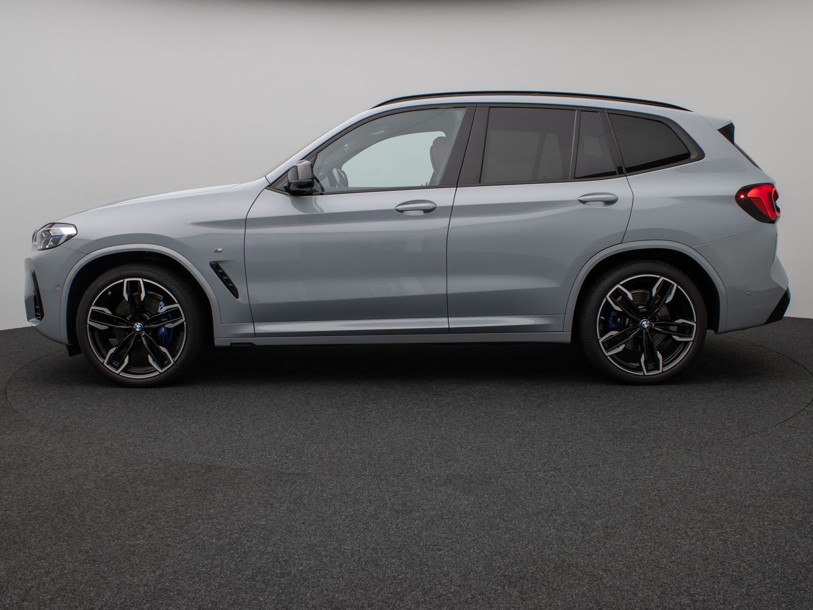 Fahrzeugabbildung BMW X3 M40d Kamera Laser Panorama HUD DAB HiFi AHK