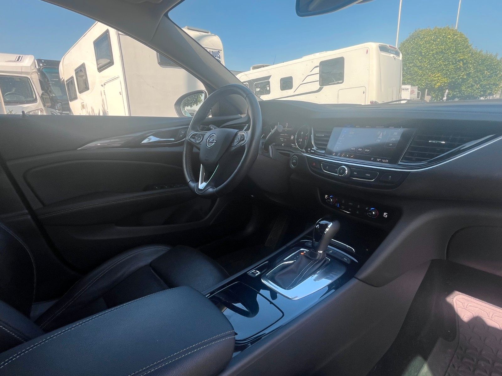 Fahrzeugabbildung Opel Insignia Sports Tourer Country 4x4 - LED, Kamera
