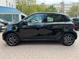 Smart forfour 66kW passion*PANORAMA*SHZ*NAVI*PTS* - Smart ForFour Gebrauchtwagen in Berlin