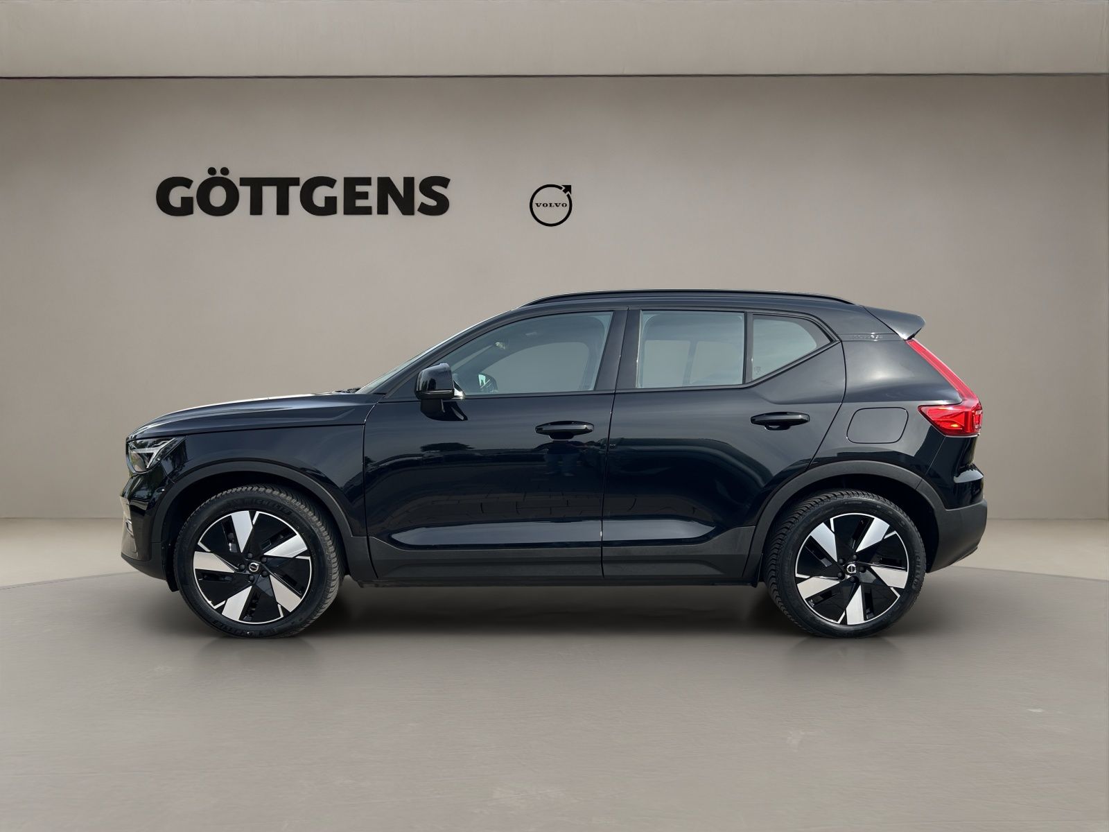 Volvo XC40 Core Recharge Pure Electric LED NAVI LM KAM imagem 2