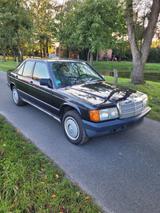 Mercedes-Benz Mercedes Benz 190e 2.0 - Mercedes-Benz 190 aus 1987: 190e